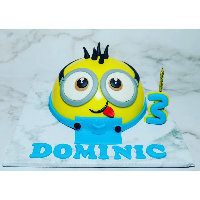 

Pinata cake kue ulang tahun minion