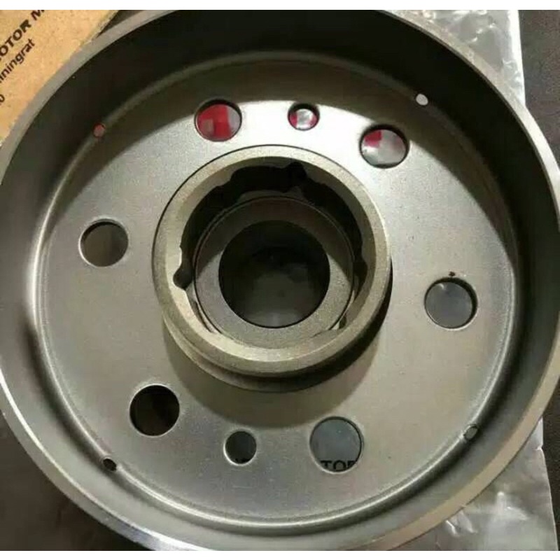 Mangkok Ganda Kopling Otomatis Clutch Lonceng Yamaha Vega ZR 24T - 5D9