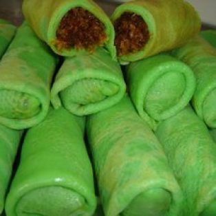 

KUE DADAR GULUNG LEGIT