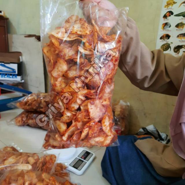 Jual Keripik Singkong Lengket Pedas Manis 1kg Shopee Indonesia