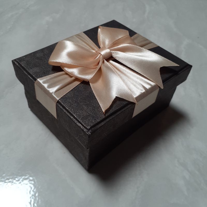 GIFT BOX SPESIAL BAHAN BOARD ATHENA BROWN