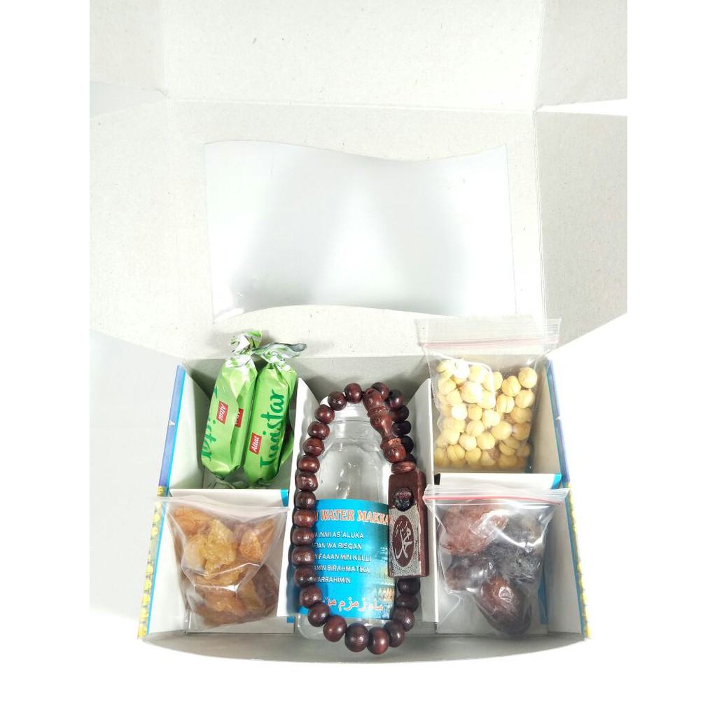 

paket oleh oleh haji dan umroh isi 6 macam kombinasi coklat twistar
