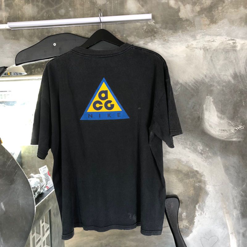 kaos nike acg second original