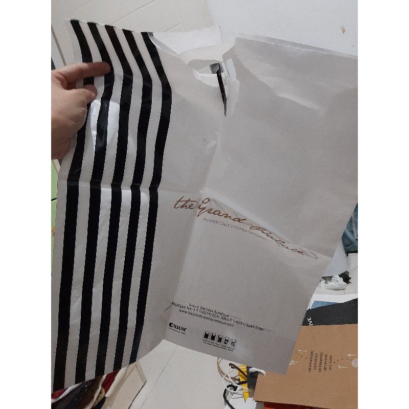 

plastik bag the grand palace