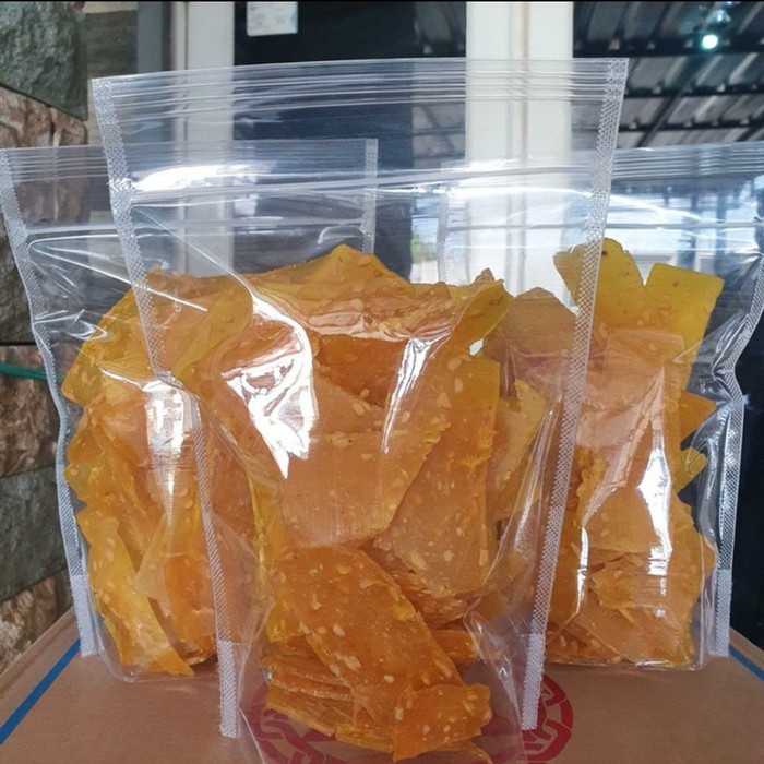 

KERUPUK TEMPE SPECIAL 250 GRAM