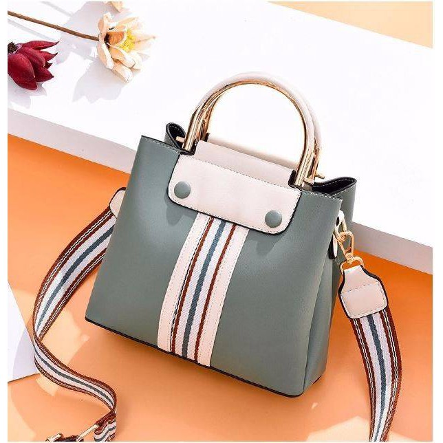 TAS SLP WANITA TAS SLING BAG TERBARU  // BEST SELLER