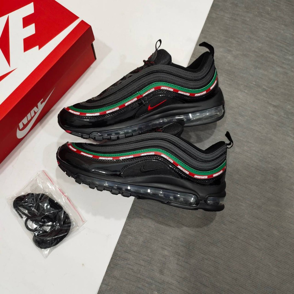 air max 97 x undefeated