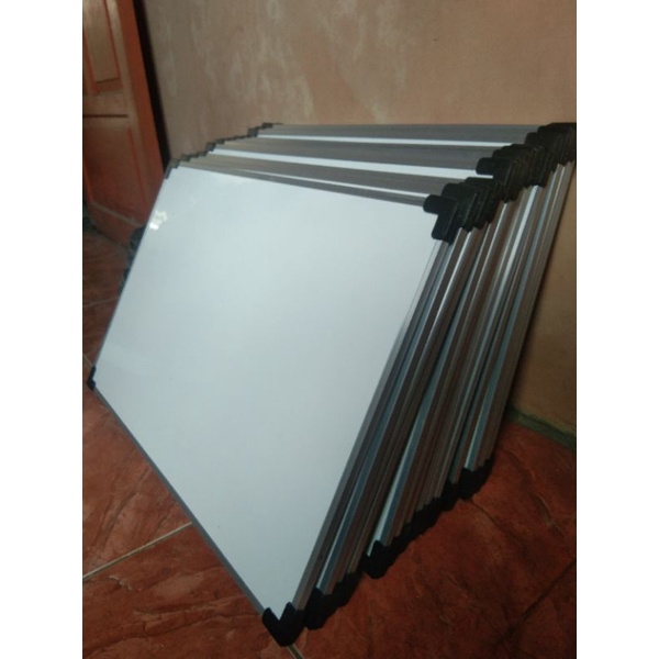 

papan tulis anak