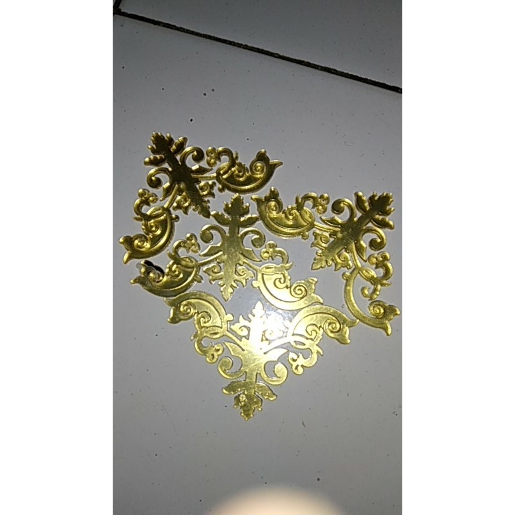 Sudut Siku Hantaran Mahar Akrilik Mirror