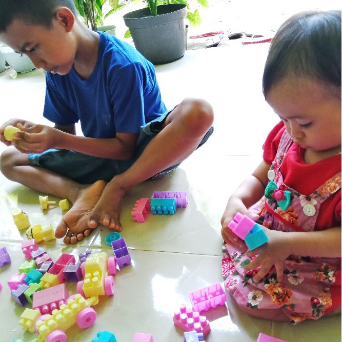 Mainan Block Anak Balok Susun Edukasi 60pcs Kereta