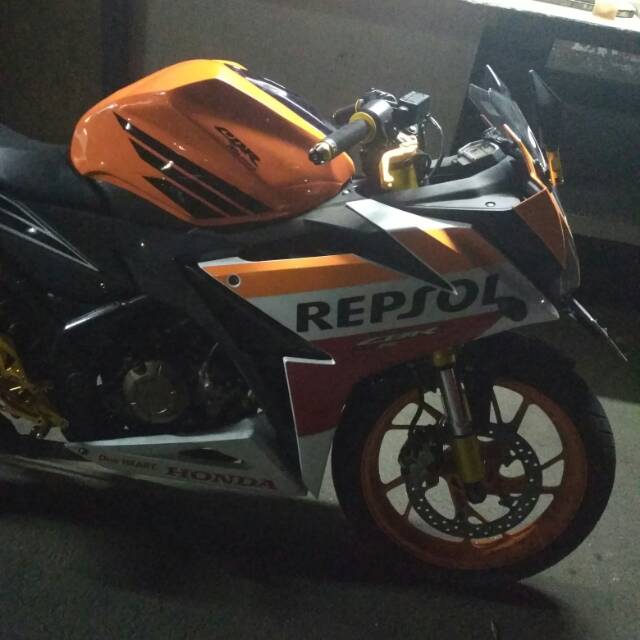 Cover Shock USD new Honda CBR K46