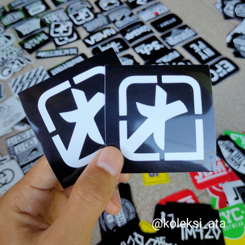 dnd stiker distro