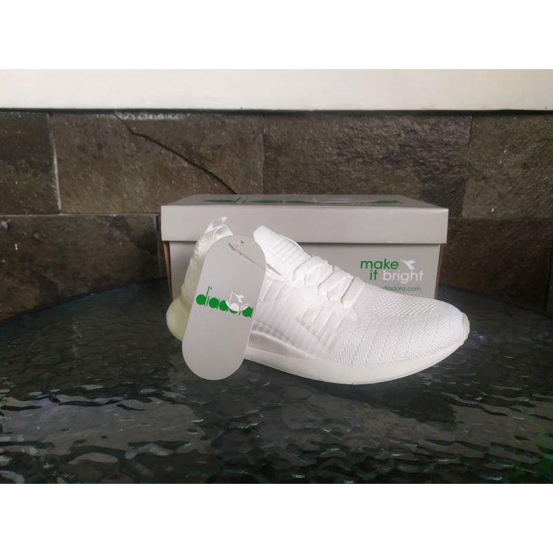 Original Sepatu Diadora Angelo (W) White