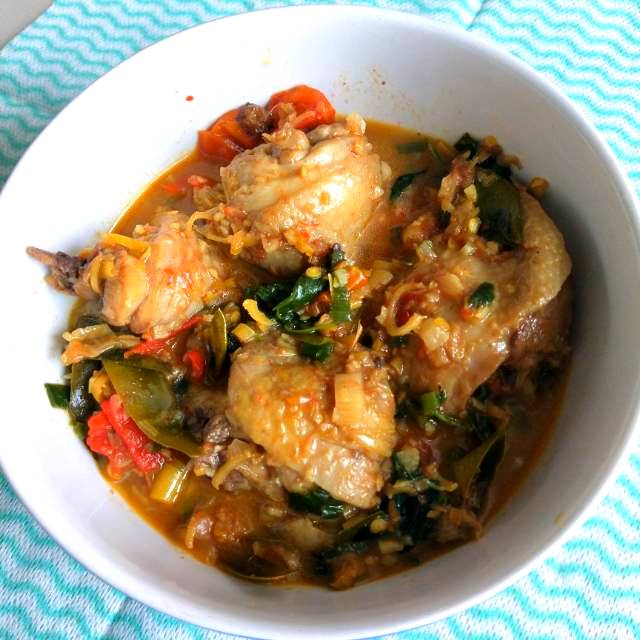 

Ayam woku khas manado