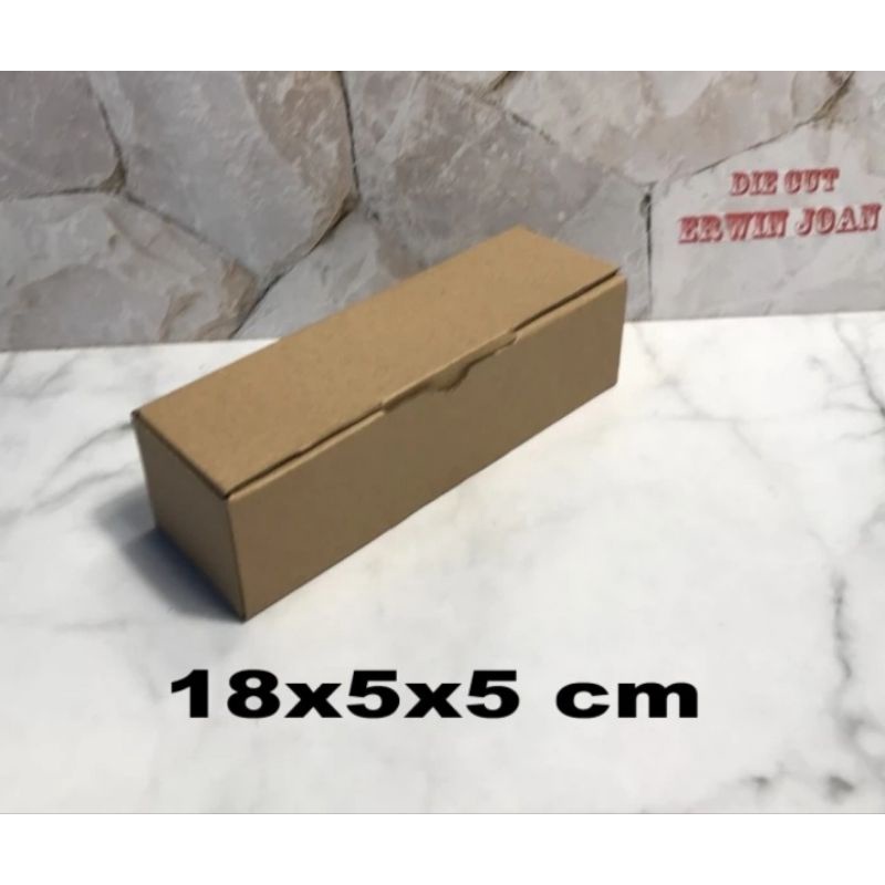 

Kardus Box Die cut uk. 18x5x5 cm Kotak Karton Die Cut