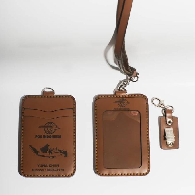 

BISA BAYAR DITEMPAT ID CARD HOLDER / NAMETAG HOLDER KULIT CUSTOM NAMA DAN LOGO PERUSAHAAN PRODUK TERBATAS Kode 1393