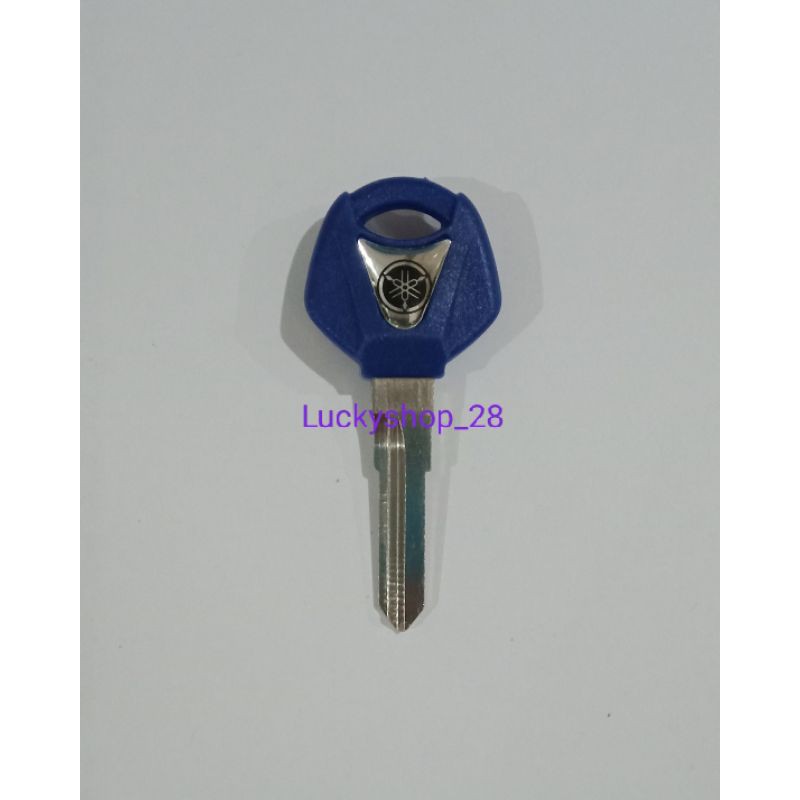 Bahan kunci motor variasi warna Yamaha Byson ( KANAN )-Blue