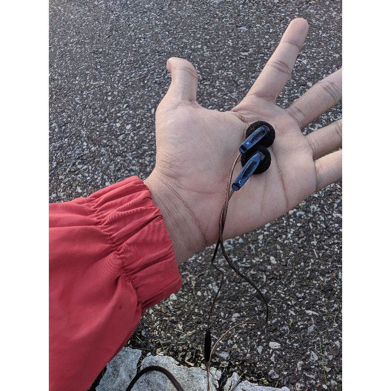 earbud fonge mx 300
