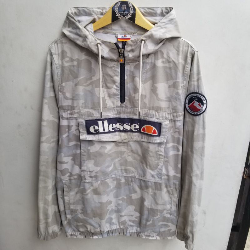 ellesse mount