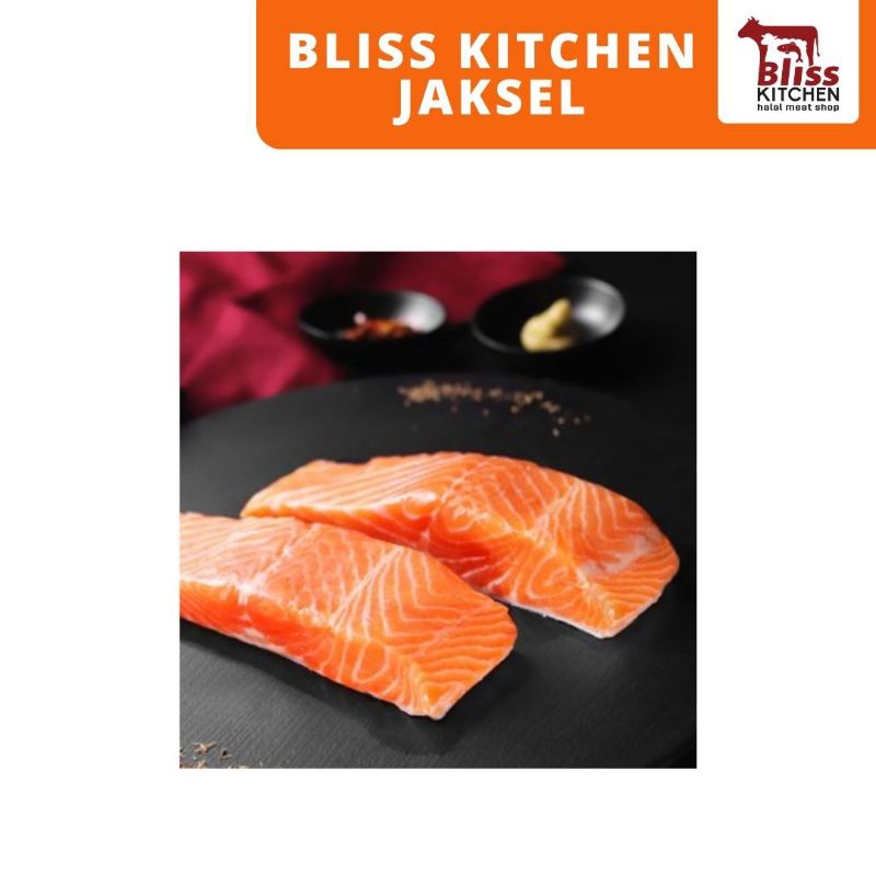 

Norwegian Fresh Salmon Fish 200gr / Ikan salmon segar 200gr