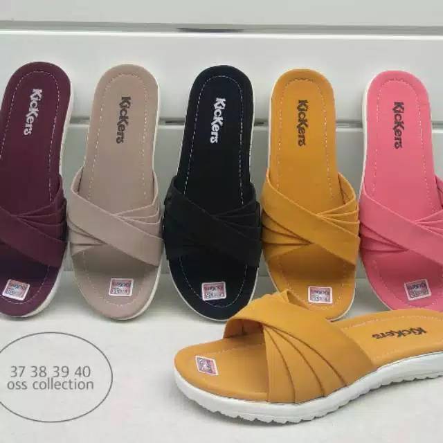 Sandal selop kickers wanita