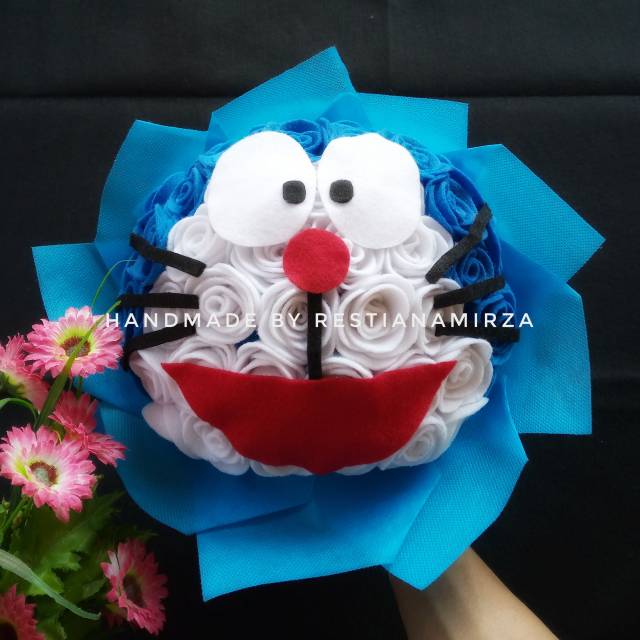 33 Gambar Kartun Doraemon Wisuda  Gambar  Kartun 