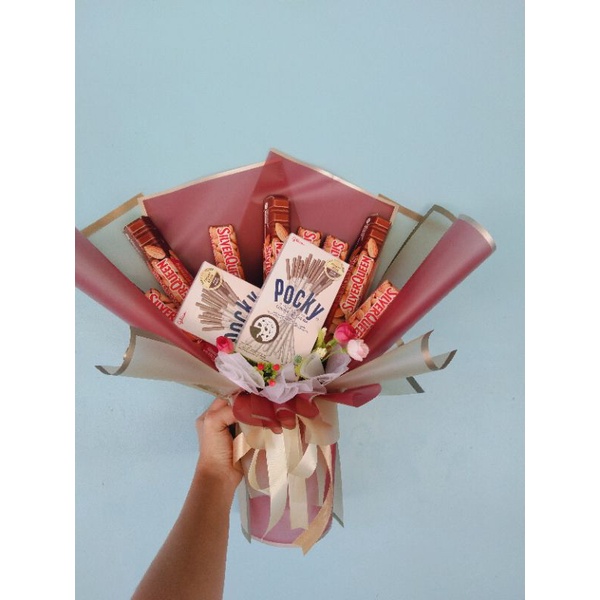 

buket coklat//Buket Silverqueen//buket silverqueen chunky bar//buket pocky