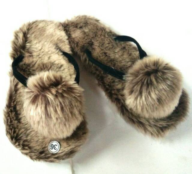 Sandal pompom Bulu korea