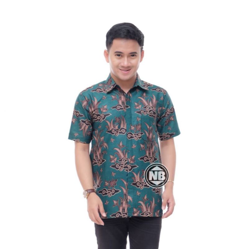 Kemeja Batik Pria Motif Daun Jatuh Modern Lengan Pendek