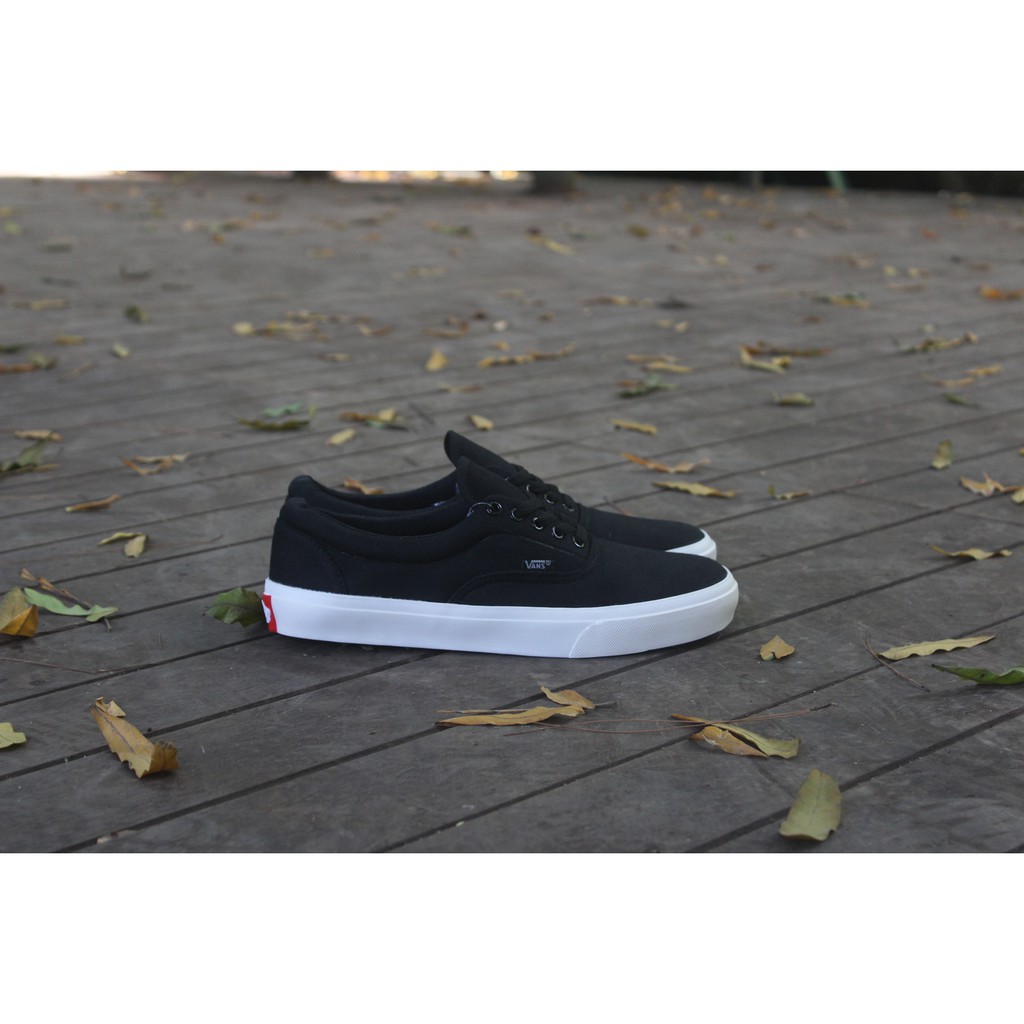 SEPATU VANS AUTHENTIC FULL BLACK HITAM POLOS WHITE PUTIH OLDSKOOL ERA ICC IFC DT