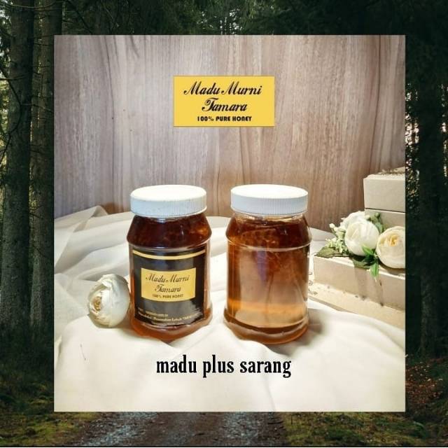 

Madu dengan irisan sarang