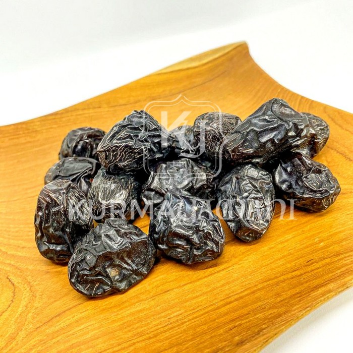 

FRESH STOK KURMA AJWA 1 KG UKURAN BESAR MADINAH KURMA NABI ORI KUALITAS PREMIUM