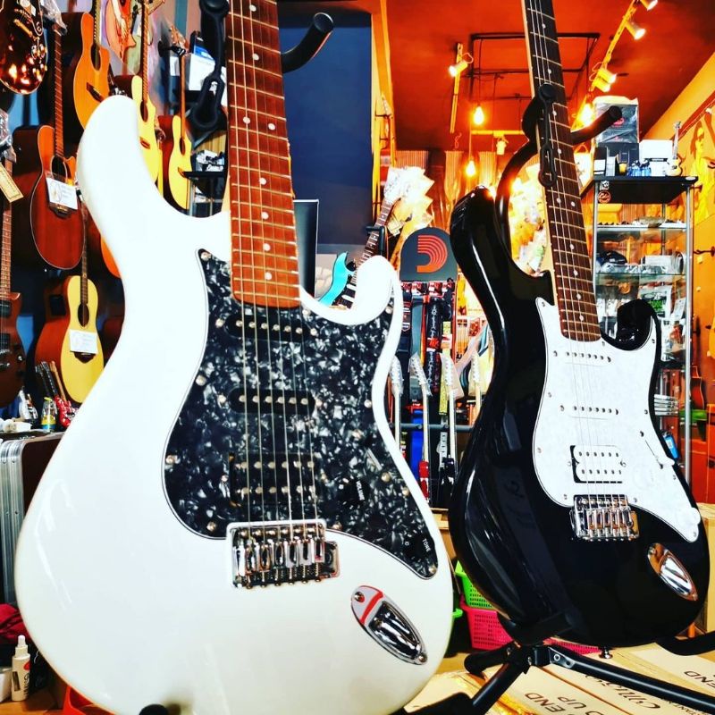 Gitar CORT G115X Humbucker original Stratocaster