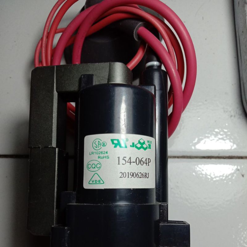 FBT 154-064P FLYBACK TV GOLSTAR/LG