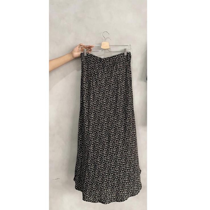 TRICK & TRICKY SLIP SKIRT FLORAL W63N