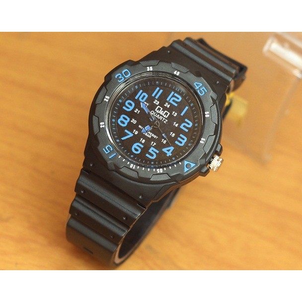 JAM TANGAN PRIA / WANITA QQ / QNQ SWAT SERIES BLACK BLUE WATER RESIST