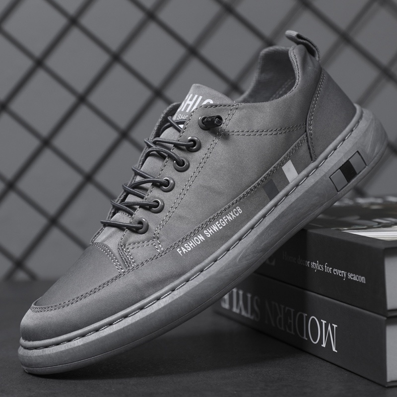 Highland Sepatu Sneakers Pria Kasual Fashion Sepatu Tali Nyaman Ringan Sport Running Shoes Sepatu Lari Olahraga MC110