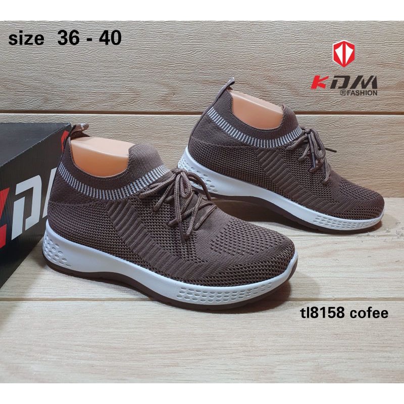 Sneakers wanita Import rajut kdm