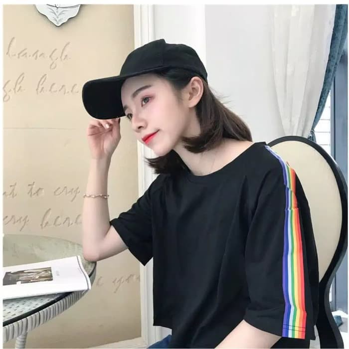 TBI T-Shirt Kaos Dengan Variasi Aplikasi Rainbow Tee Tumblr Gaya Korea EXO