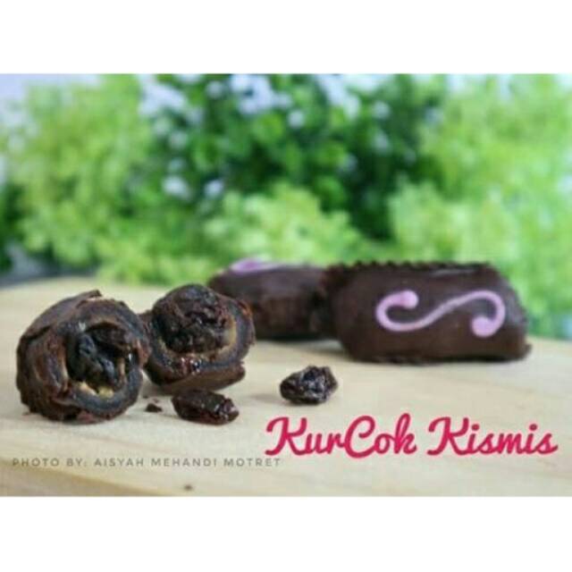 

Kurma coklat isi