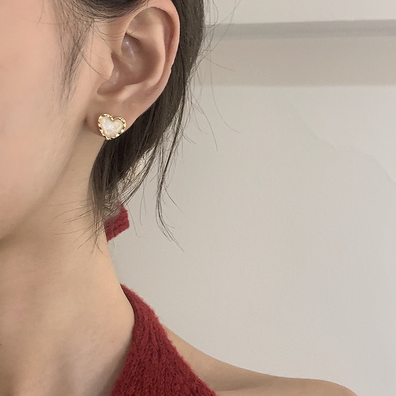 Anting Tusuk Bentuk Hati Opal Bahan Alloy Gaya Korea Untuk Wanita