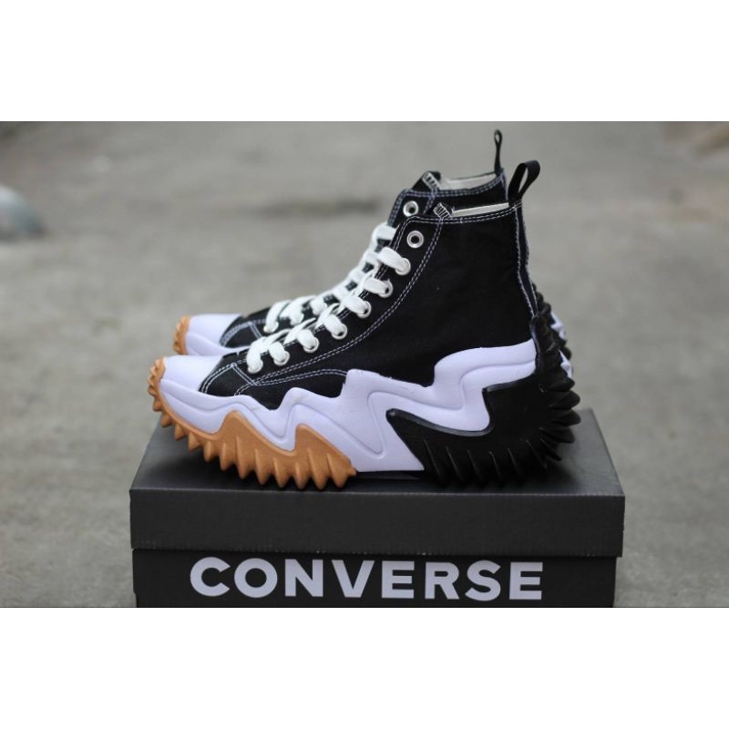 Converse Run Star Motion