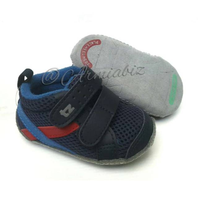 SEPATU ANAK LAKI-LAKI ORIGINAL TOEZONE BY OSHKOSH BABY