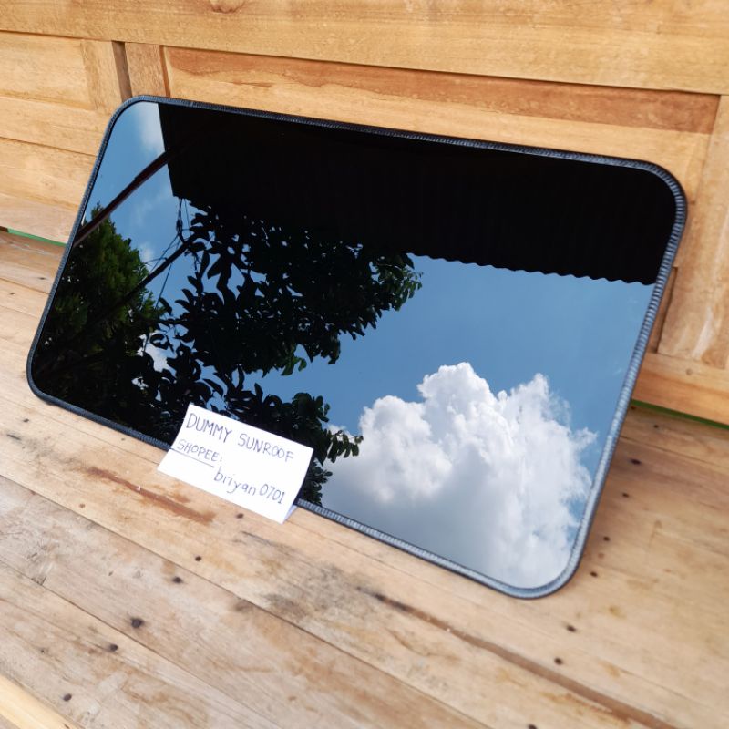 Dummy Sunroof Mobil Universal Premium