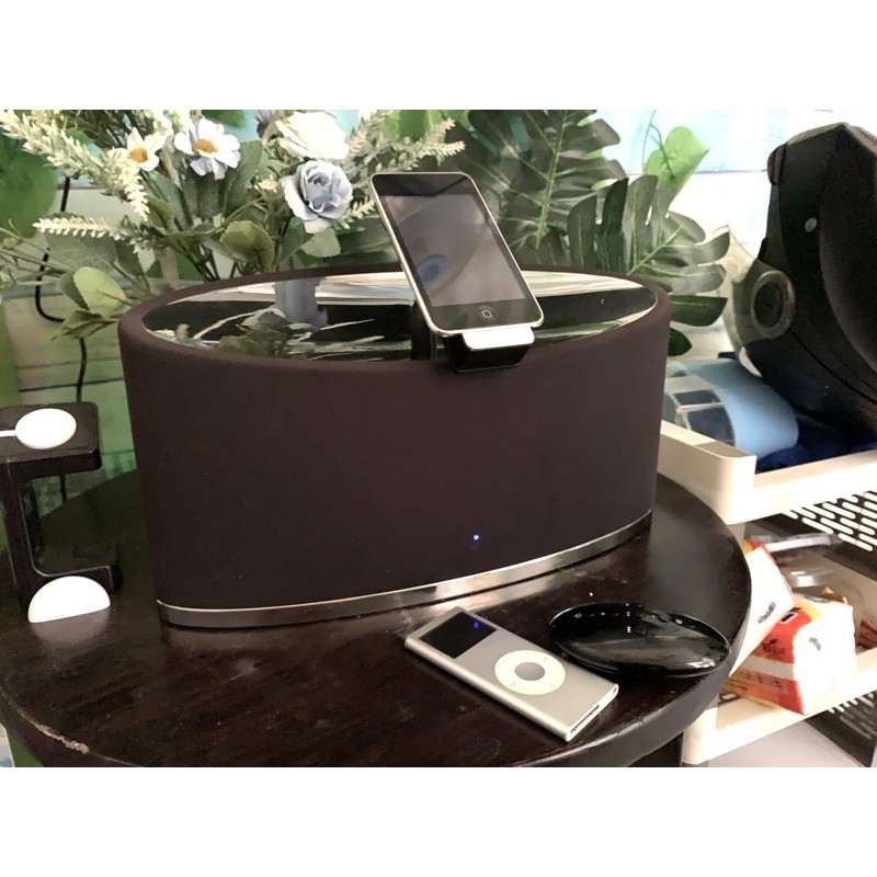 speaker bowers wilkins zeppelin mini