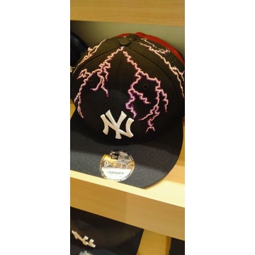 Topi Snapback New Era004 Cap NYLA Lighting Limited edition