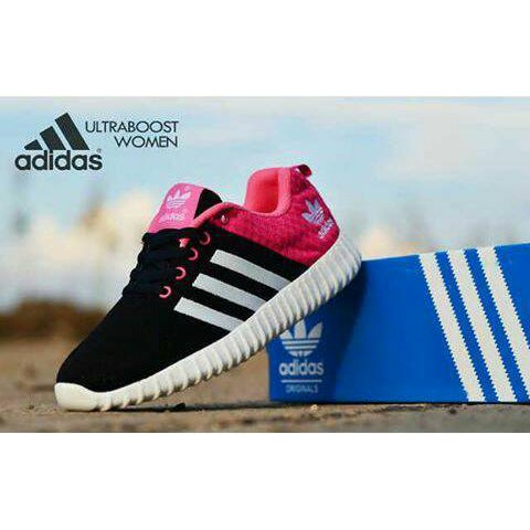 SEPATU KETS SNEAKER WANITA CEWEK TALI ADIDAS YEEZY OLAHRAGA HITAM PINK KULIAH SEKOLAH KOREA MURAH