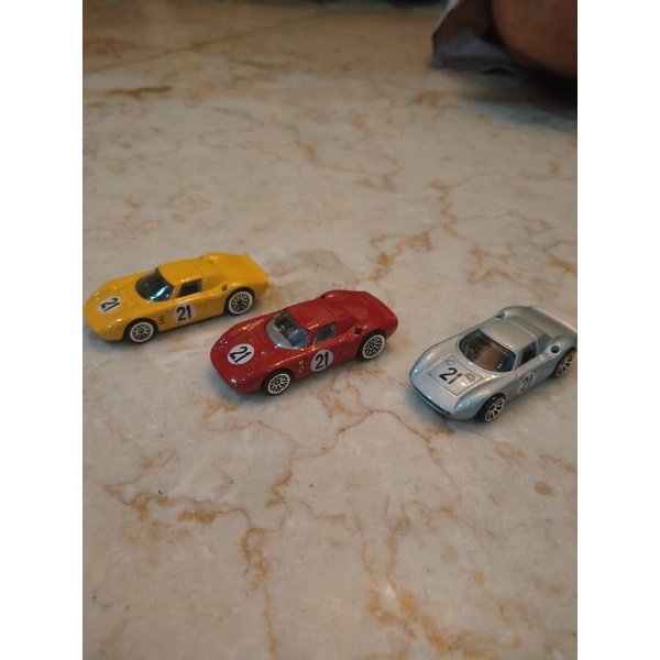 diecast hotwheels Ferrari 250 LM