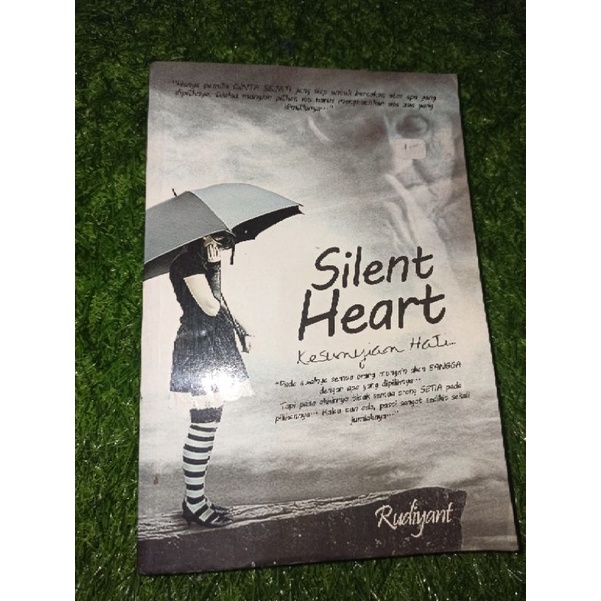 Jual Buku Novel Rudiyant Silent Heart Preloved Shopee Indonesia 