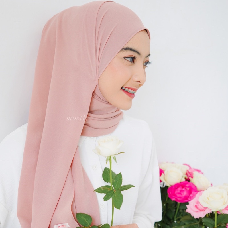 Itsmostly - Qyura Shawl-Almond